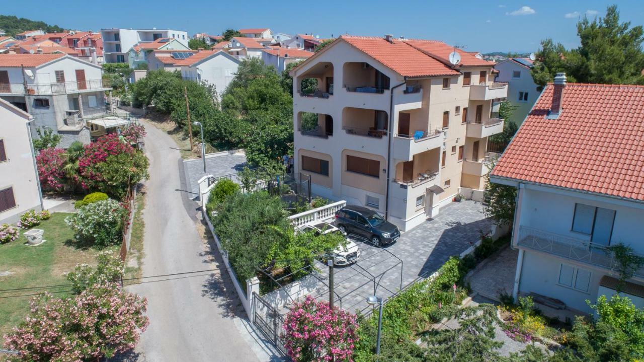 Iva Apartmani 沃迪切 外观 照片