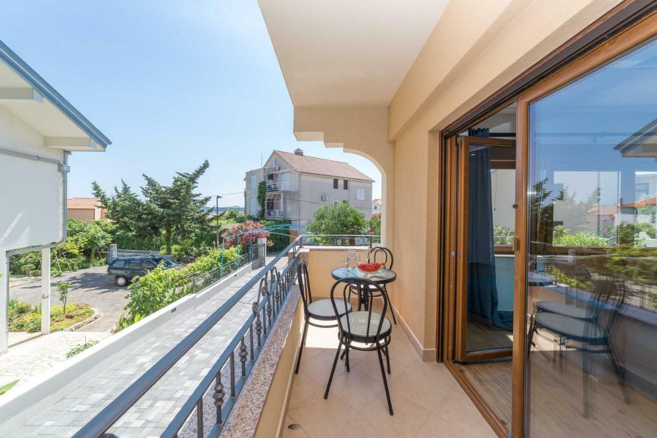 Iva Apartmani 沃迪切 外观 照片